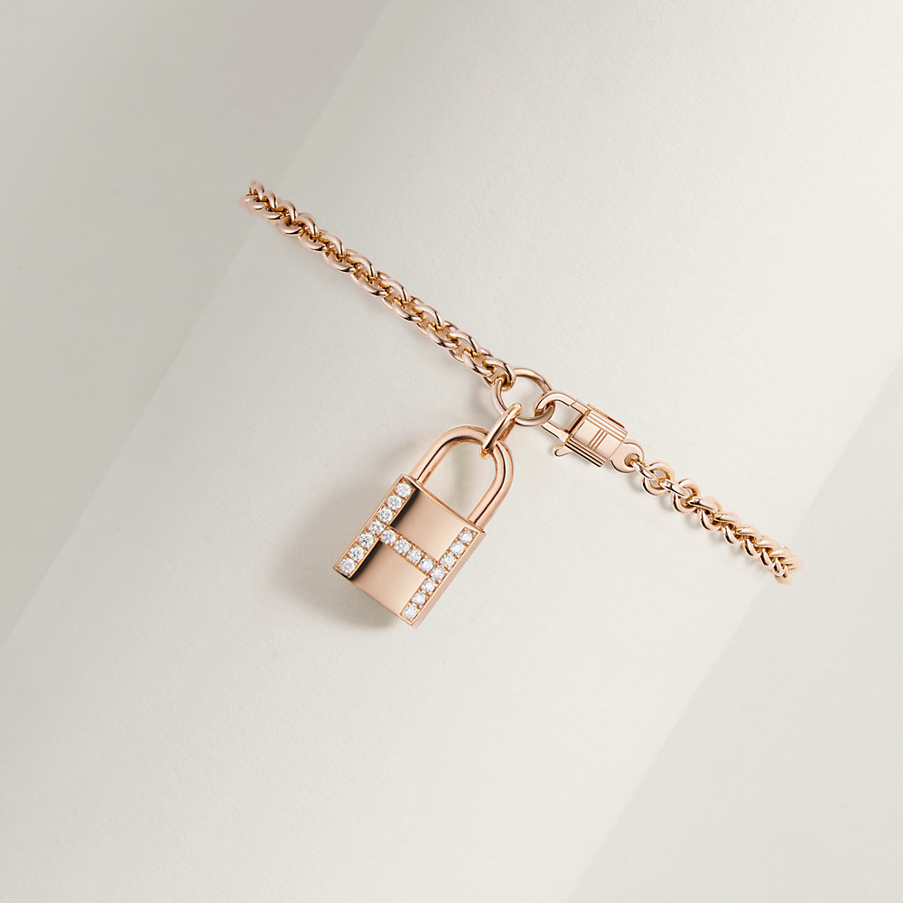 手元に存在感☆【HERMES】 ブレスレット≪Kelly Cadenas≫ Kelly Cadenas bracelet | Hermès Mainland China